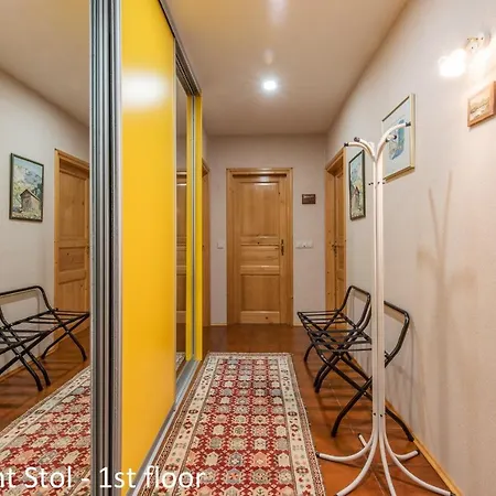 Artemida Apartment