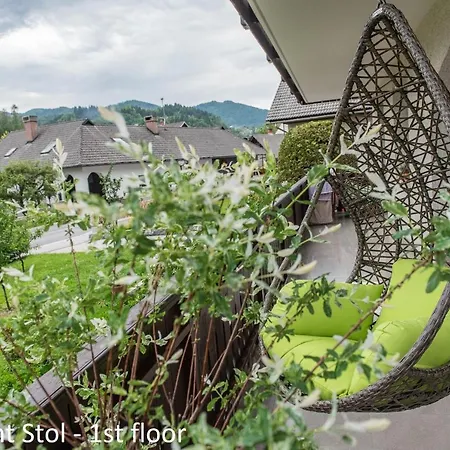 Artemida Apartman