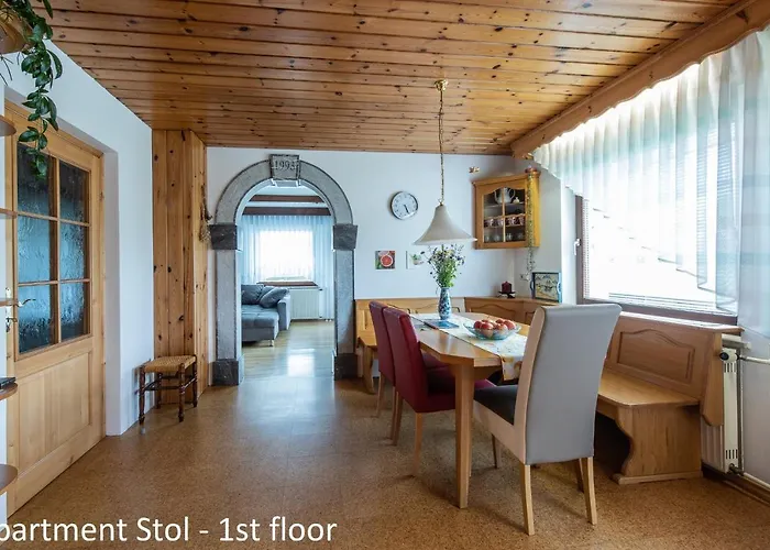 Artemida アパート ブレッド