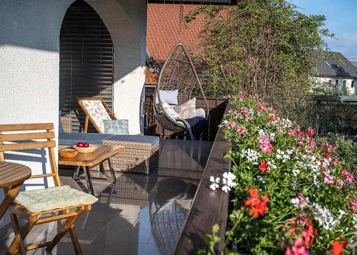 أرتيميدا شقة *