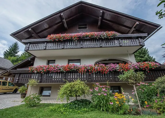 أرتيميدا شقة بليد